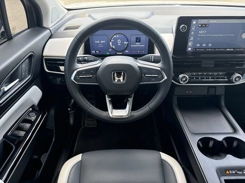 Used 2024 Honda Prologue Touring image 12