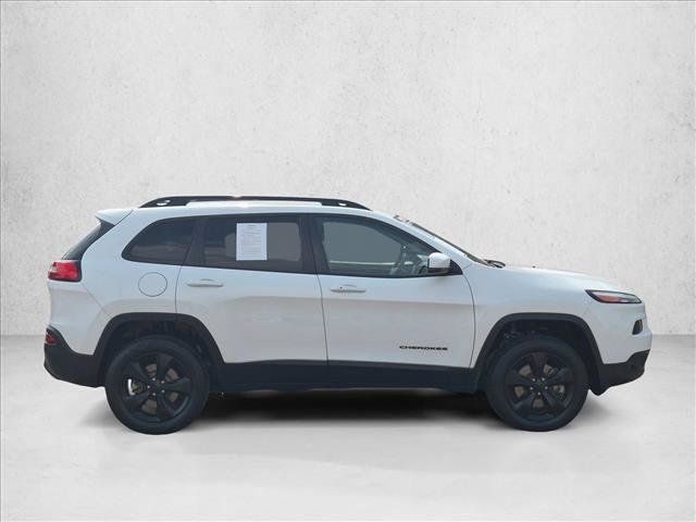 Used 2017 Jeep Cherokee High Altitude AWD/4WD image 4