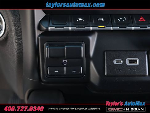 Used 2022 GMC Sierra 1500 SLT w/ SLT Convenience Package AWD/4WD image 25