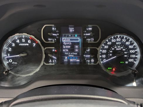 Used 2019 Toyota Tundra SR5 image 15