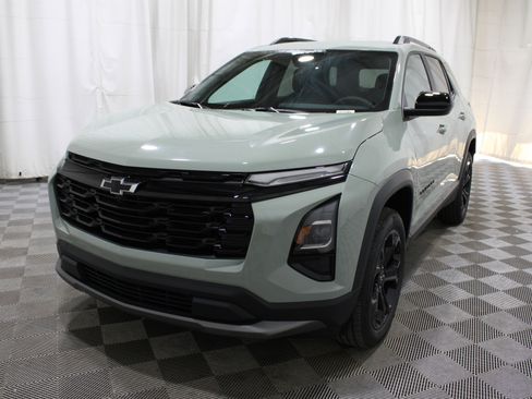 New 2026 Chevrolet Equinox LT w/ Midnight Edition image 37