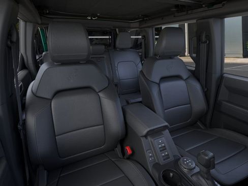 New 2025 Ford Bronco Badlands AWD/4WD image 10