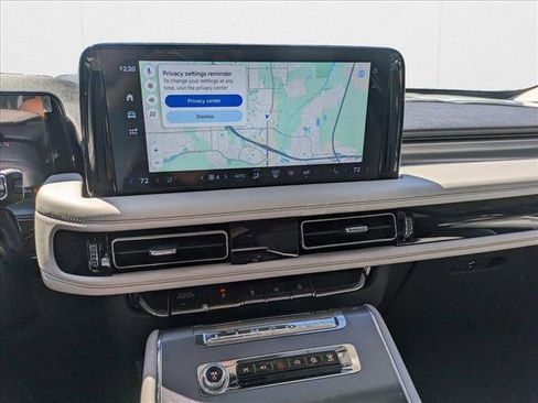 New 2025 Lincoln Aviator 2WD w/ Equipment Group 101A image 13