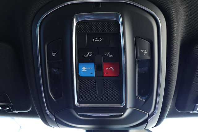 New 2027 Jeep Grand Cherokee Limited RWD image 20