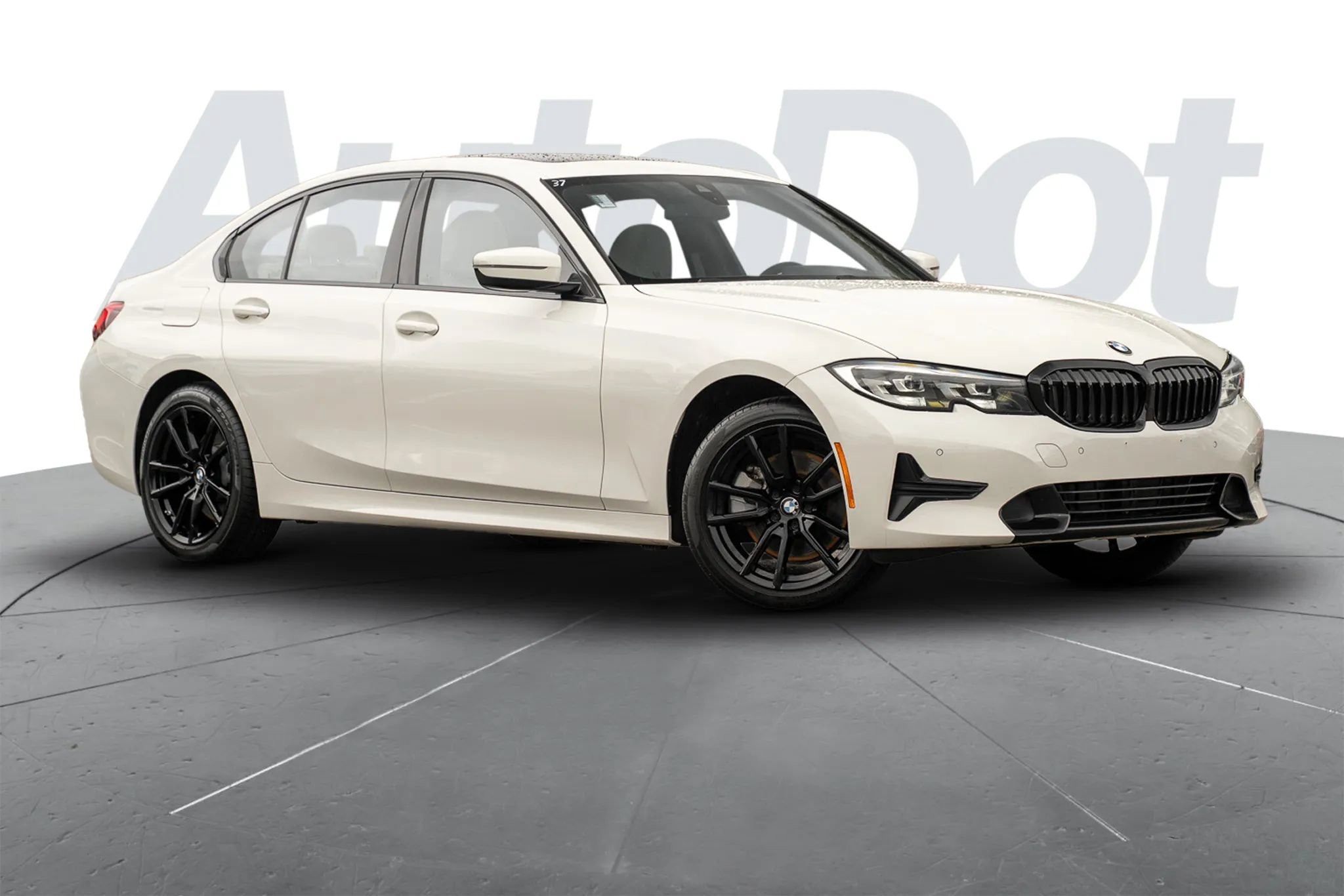 Used 2019 BMW 330i xDrive Sedan w/ Driving Assistance Package AWD/4WD image 1