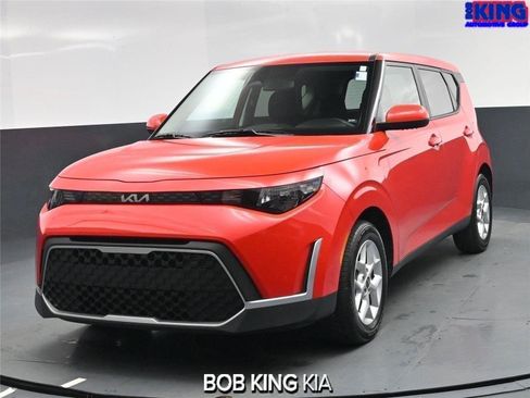 Used 2024 Kia Soul LX w/ Option Group 015 image 1