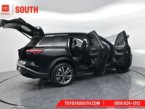 Used 2023 INFINITI QX60 Luxe image 69