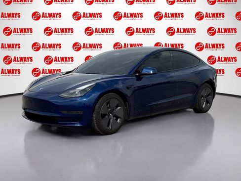 Used 2022 Tesla Model 3 image 1