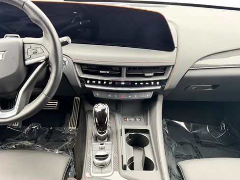 Used 2025 Cadillac CT5 Sport image 11