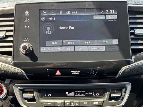 Used 2021 Honda Pilot Elite image 12