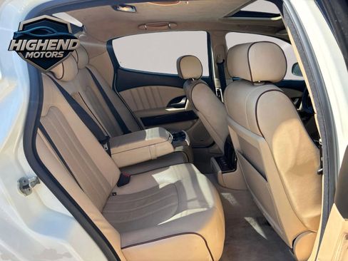 Used 2013 Maserati Quattroporte S image 13