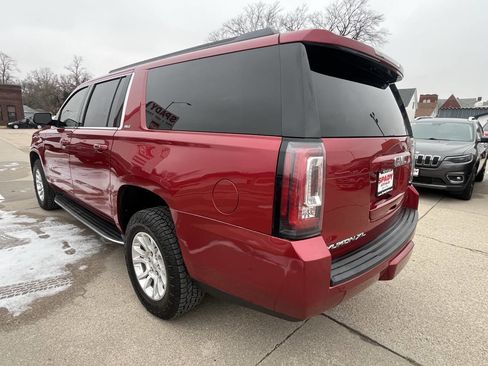 Used 2015 GMC Yukon XL SLT w/ Open Road Package image 10
