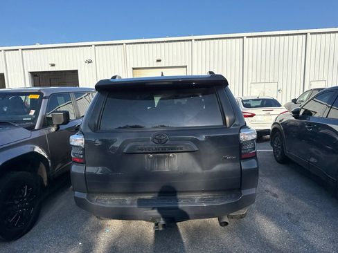 Used 2024 Toyota 4Runner SR5 Premium w/ Moonroof Package AWD/4WD image 7