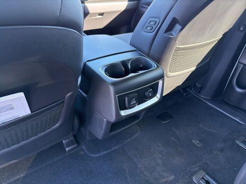 New 2026 Kia Carnival SX Prestige image 8