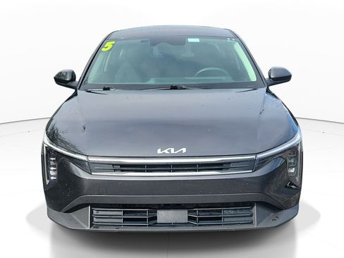 Used 2025 Kia K4 FWD image 2