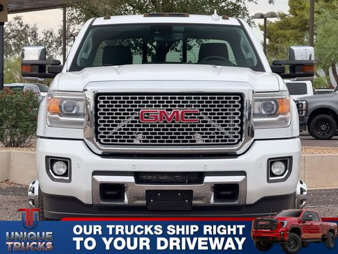 Used 2015 GMC Sierra 3500 Denali w/ Duramax Plus Package image 2