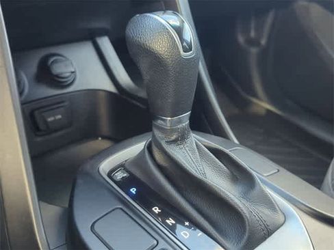 Used 2016 Hyundai Santa Fe Sport image 30