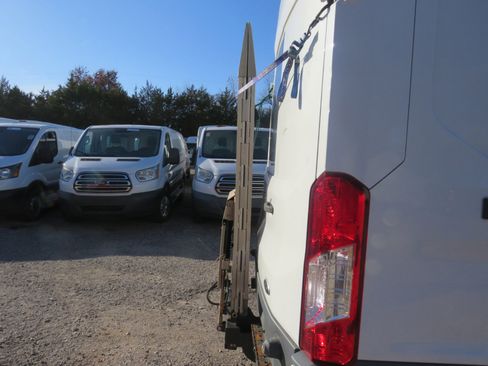 Used 2018 Ford Transit 250 148 High Roof image 19