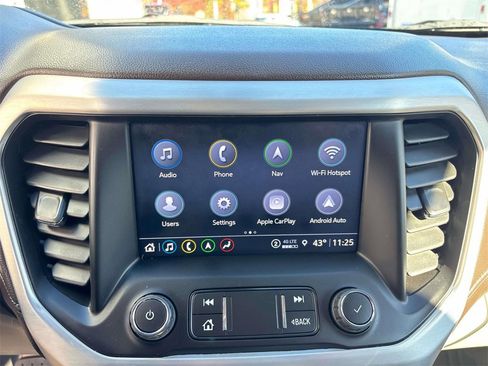 Used 2023 GMC Acadia SLT w/ Technology Package image 26