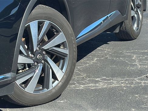 Used 2023 Nissan Murano SL w/ SL Moonroof Package image 3