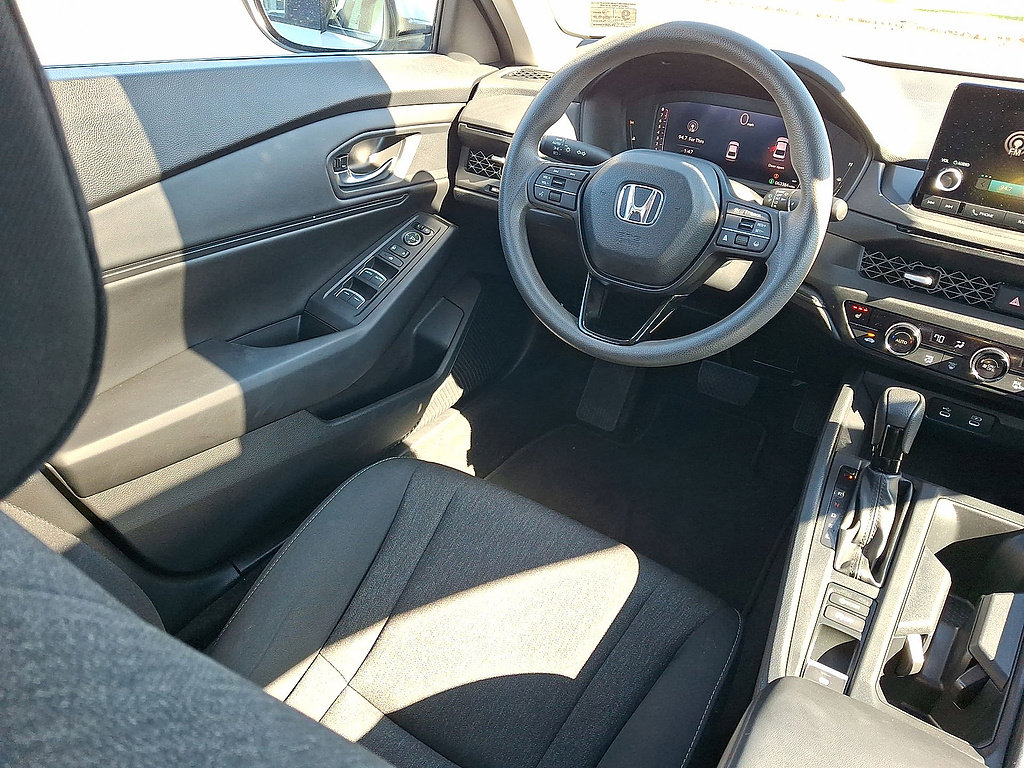 Used 2023 Honda Accord EX image 15