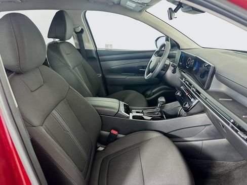 Used 2025 Hyundai Tucson SEL FWD image 24