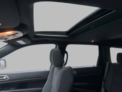 Used 2016 Jeep Grand Cherokee Laredo w/ Quick Order Package 23E image 23