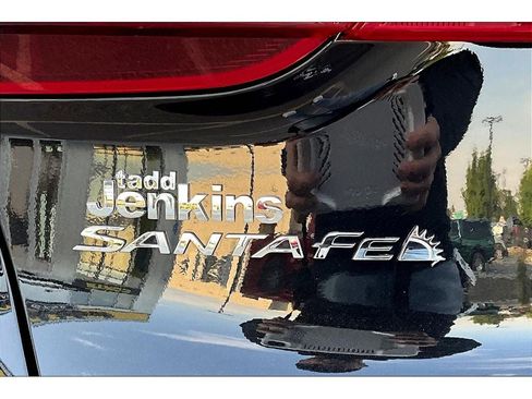 Used 2023 Hyundai Santa Fe SEL image 34