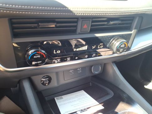 New 2026 Nissan Rogue SV image 12