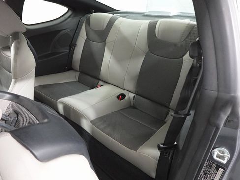 Used 2016 Hyundai Genesis 3.8 image 19