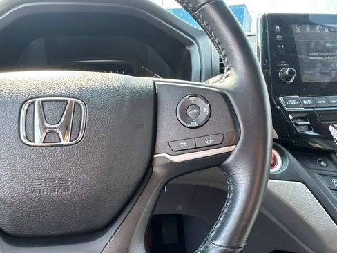 Used 2024 Honda Odyssey EX-L image 22