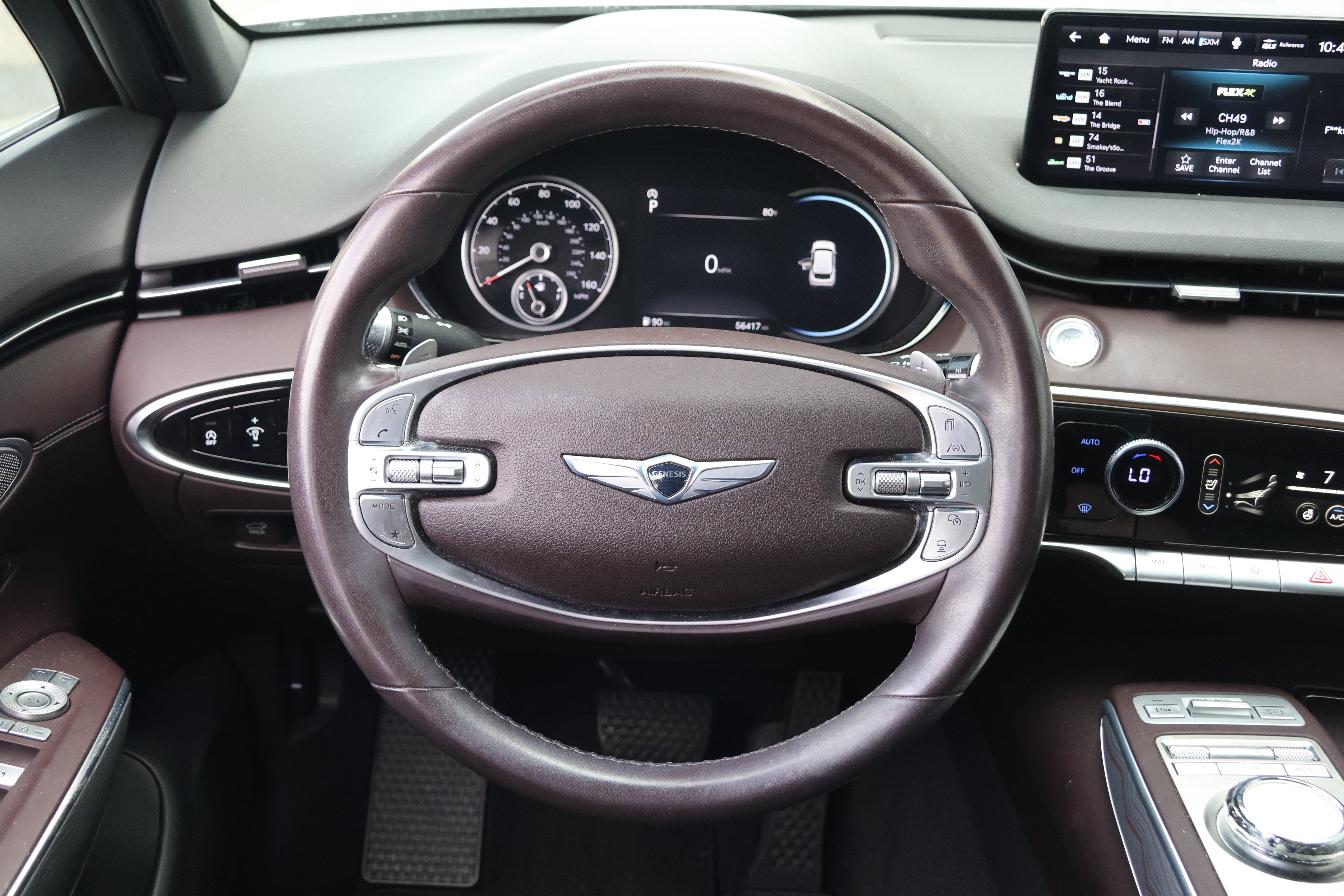 Used 2022 Genesis GV70 2.5T w/ Advanced Package AWD/4WD image 28
