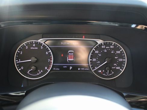 New 2025 Nissan Pathfinder SV image 12