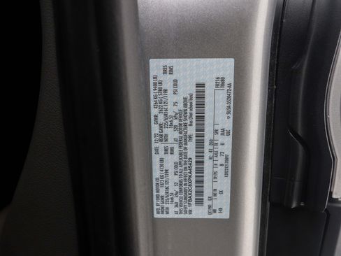 Used 2023 Ford Transit 350 XLT RWD image 30