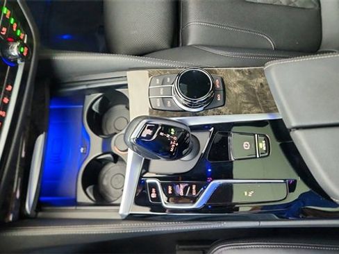 Used 2022 BMW 540i xDrive w/ Executive Package image 55