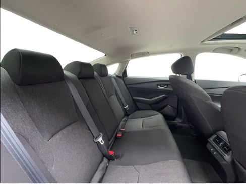 Used 2025 Honda Accord SE image 25