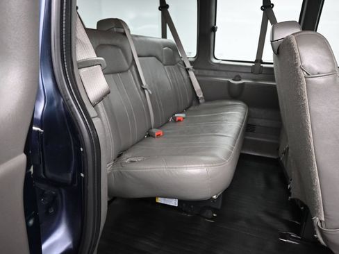 Used 2014 Chevrolet Express 3500 LS RWD image 31