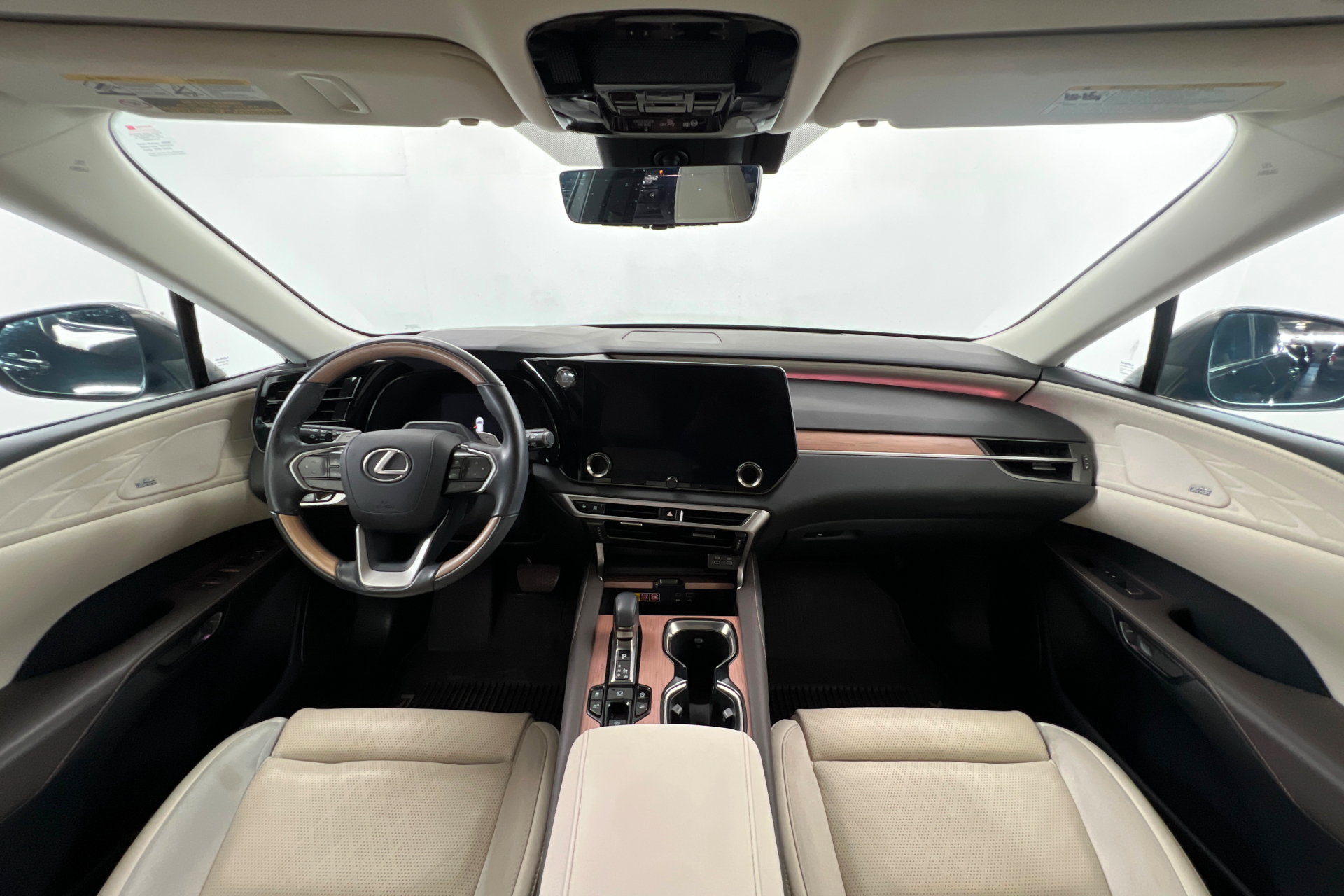 Used 2024 Lexus RX 350 AWD w/ Convenience Package image 10