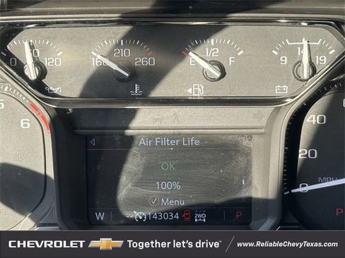 Used 2022 GMC Sierra 2500 AT4 image 19