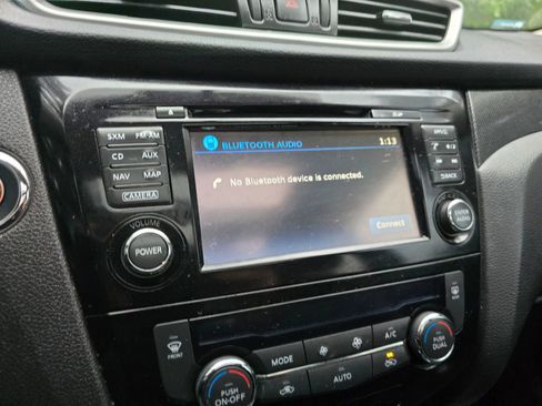 Used 2016 Nissan Rogue SL w/ SL Premium Package image 28