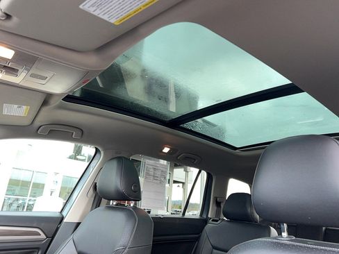 Used 2019 Volkswagen Atlas SEL image 20