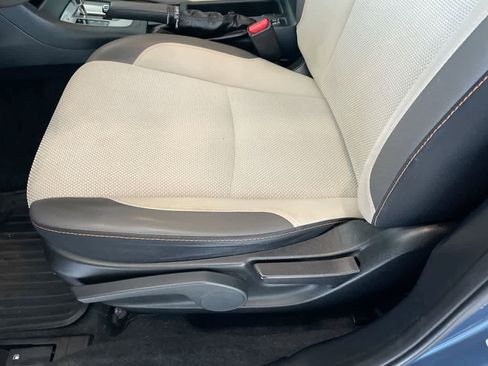 Used 2016 Subaru Crosstrek 2.0i Premium w/ Moonroof Package image 11