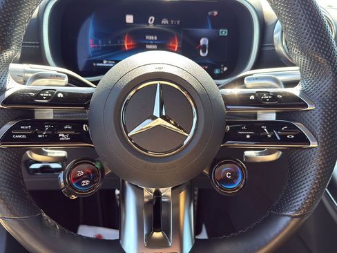 Used 2022 Mercedes-Benz SL 55 AMG 4MATIC image 14