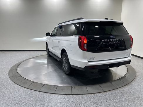 New 2026 Ford Expedition Max Active AWD/4WD image 8