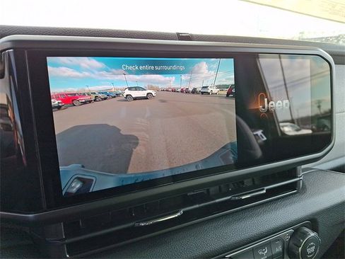 New 2026 Jeep Gladiator Sport image 16