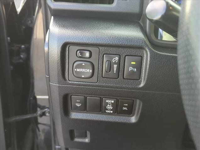 Certified 2018 Toyota 4Runner Limited RWD image 15