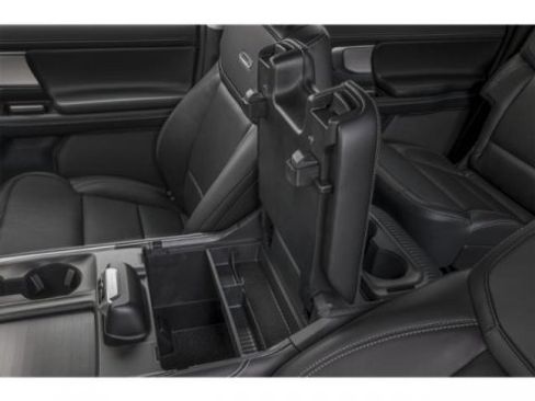 Used 2025 Ford Expedition Max Platinum AWD/4WD image 13