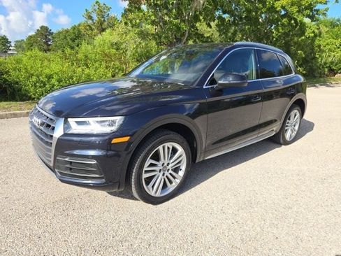 Used 2020 Audi Q5 2.0T Premium Plus AWD/4WD image 1