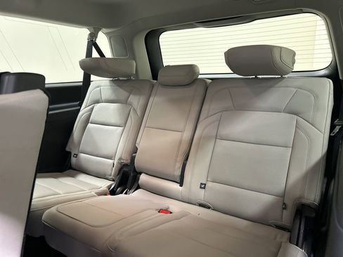 New 2026 Lincoln Navigator L Reserve AWD/4WD image 33
