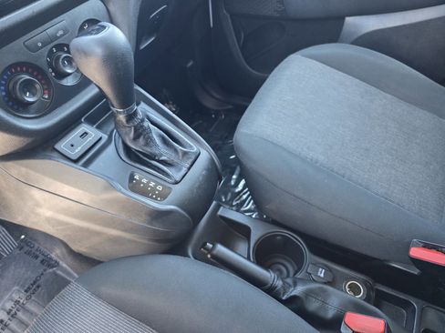 Used 2016 RAM ProMaster City Tradesman SLT w/ Rear Back-up Camera Group image 26